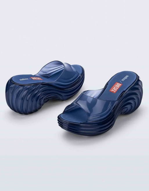 Melissa x Diesel Quantam platform wedge in dark blue transparent, 3 of 4