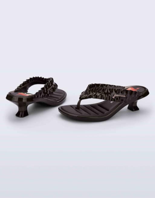 Melissa x GANNI thong kitten heel in brown, 3 of 4