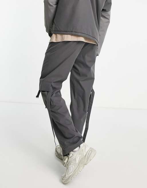 Mennace baggy cargo pants in washed black with strap details and patch pockets, 2 of 4