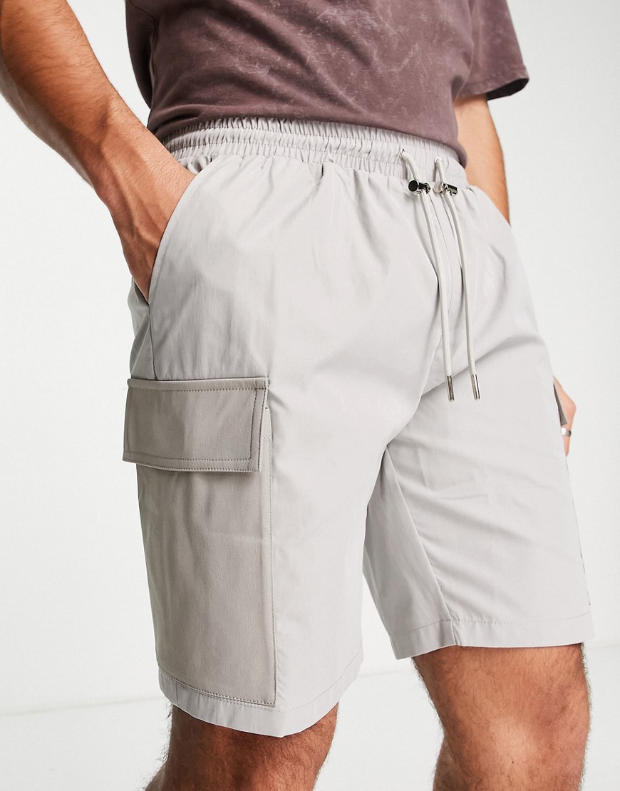 Mennace cargo shorts in gray