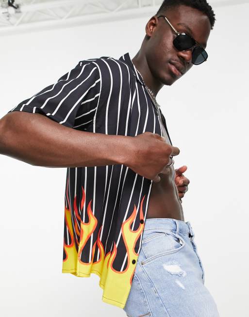 Mennace - Chemise à rayures verticales et imprimé flammes avec col à revers - Noir et blanc