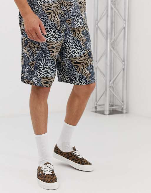 Mennace co-ord in multi animal print, 3 of 3