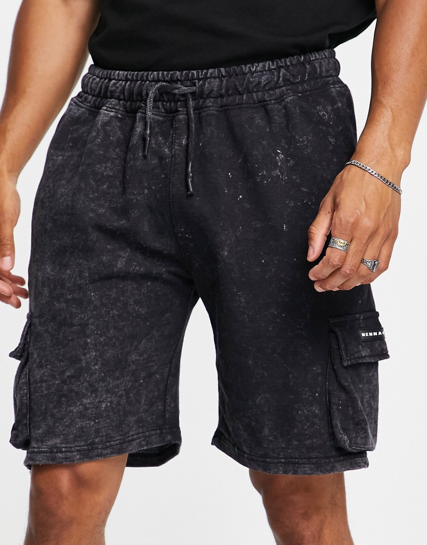 Mennace jersey cargo shorts in black acid wash