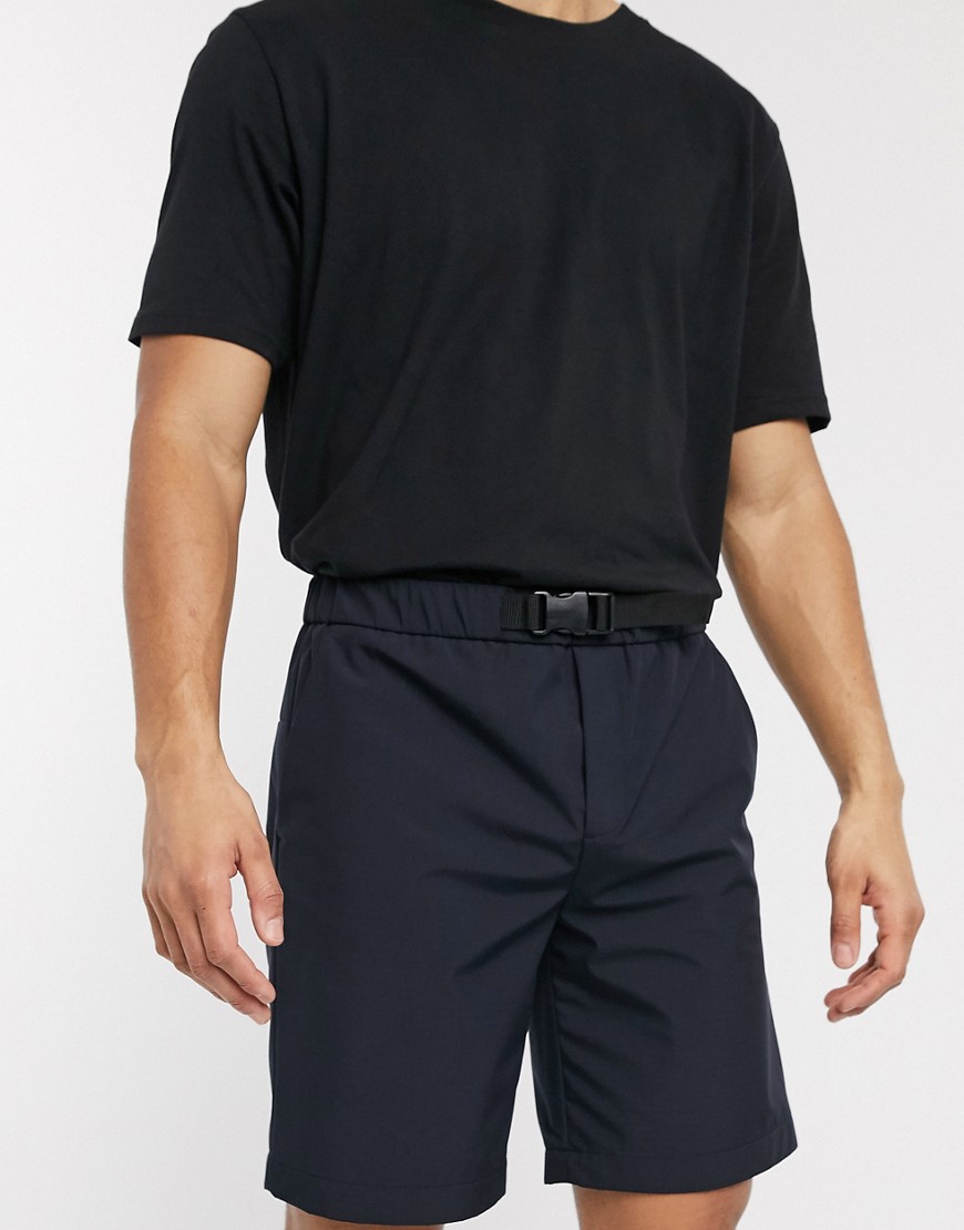 Mennace shorts with belt detail in navy