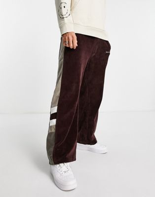 Mennace straight leg joggers in brown towelling with velour side stripes