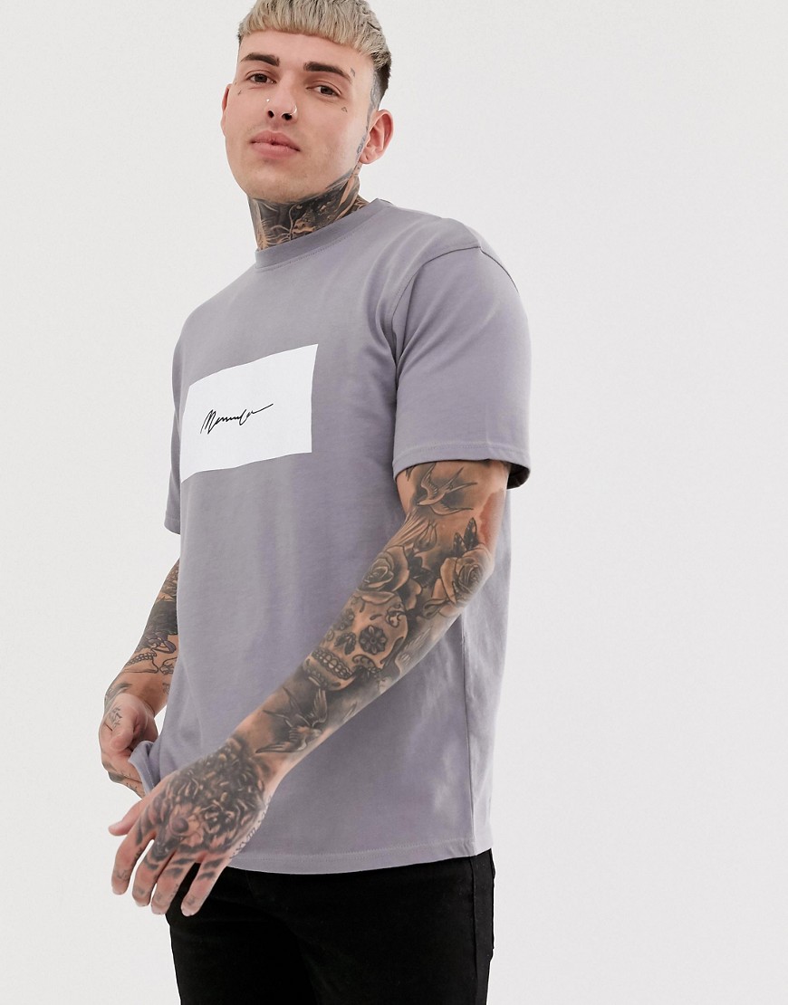 Mennace - T-shirt grigia con riquadro e logo-Grigio