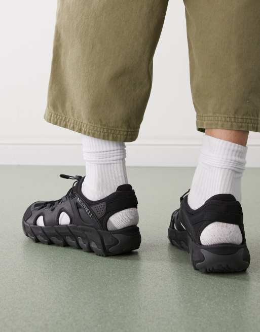 Merrell Maipo Explorer Sieve sneakers in black | ASOS