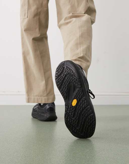 Merrell Promorph trainers in black, 3 of 5