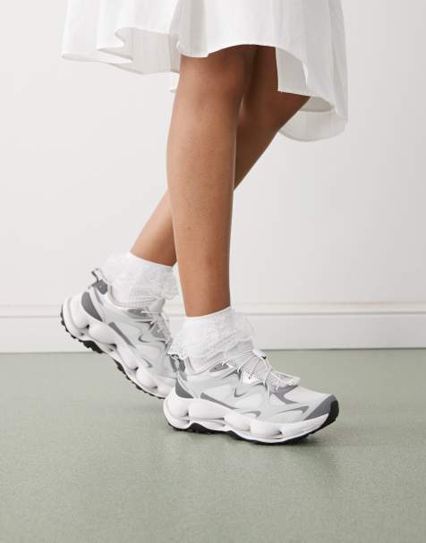 Merrell Speedarc Matis trainers in white and pigeon - view 1