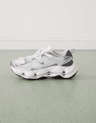 Merrell Speedarc Matis trainers in white and pigeon | ASOS