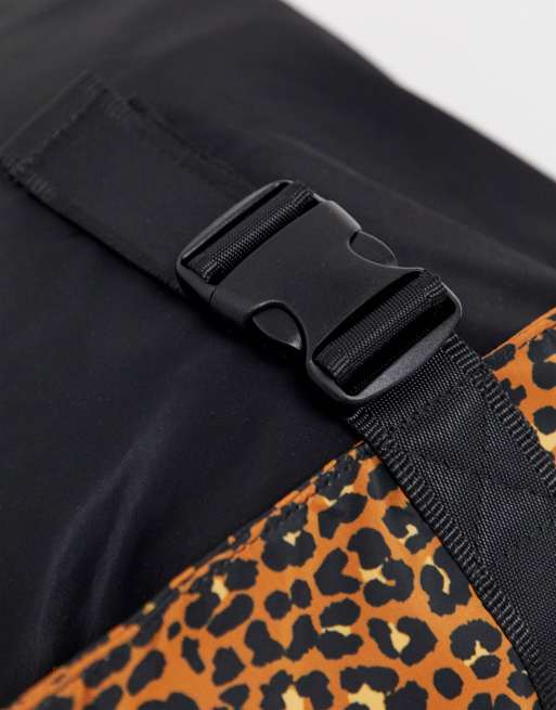 Mi Pac day pack SP nylon leopard