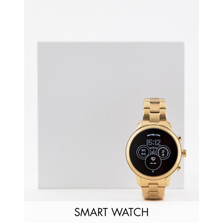 The runway outlet smartwatch