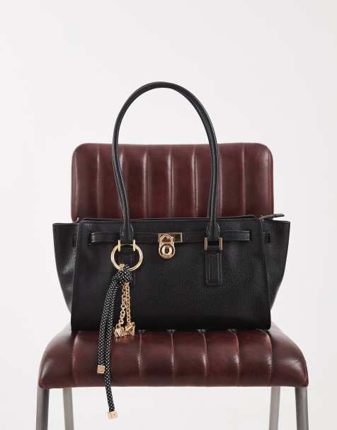 Michael Kors – Hamilton East West – Kleine Schultertasche in Schwarz - view 1