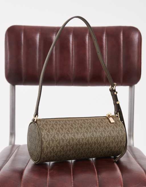 Michael Kors Izzy kleine Barrel-Pochette-Umhängetasche in Loden-Monogramm, 3 von 4