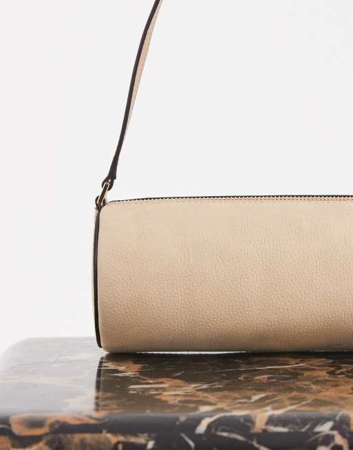 Michael Kors - Izzy - Kleine schoudertas met ronde buidelvorm in crème, 3 van 4