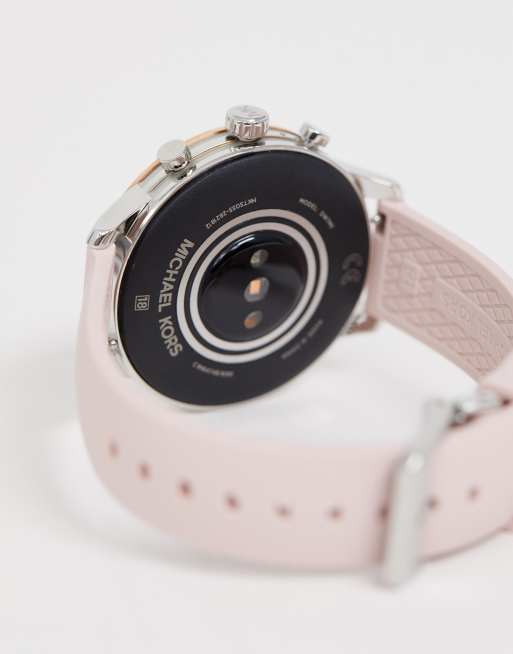 Smartwatch michael kors runway hot sale mkt5055