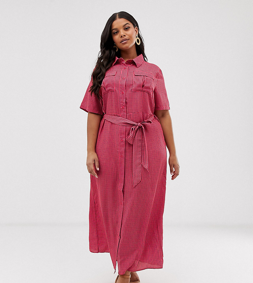 Midaxi-skjortekjole med bindebånd i taljen og småt skakmønster fra Glamorous Curve-Pink