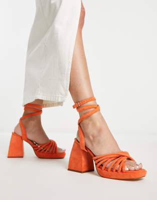 MIM - Net - Riemchensandalen mit Absatz in Pfirsich-Orange