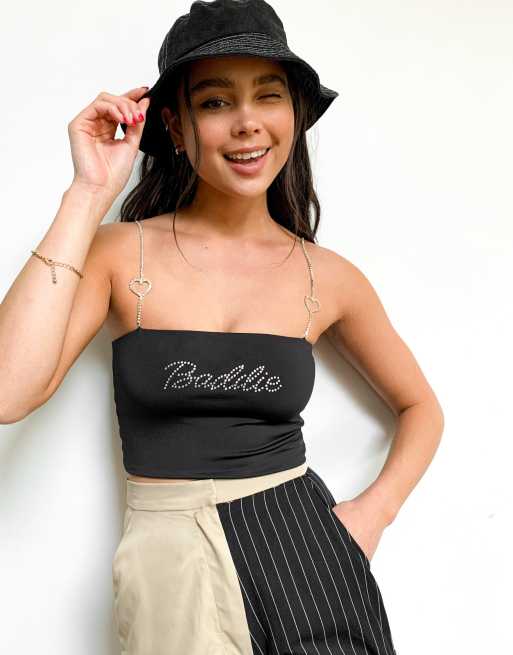 Minga London - Cami-croptop med firkantet hals og stropper med rhinsten samt grafik, 3 af 4