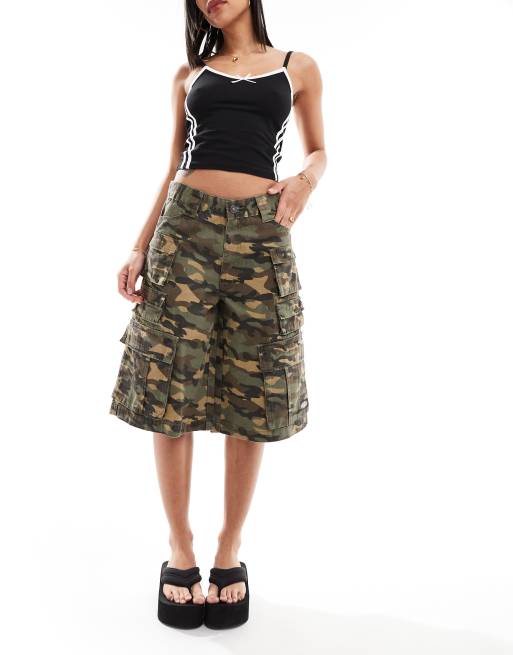 Minga London canvas multipocket long shorts in camo
