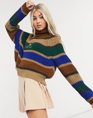 Minga London cropped roll neck chunky knit jumper with teddy bear