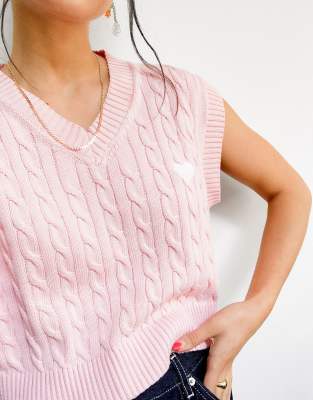 cropped knitted sleeveless vest