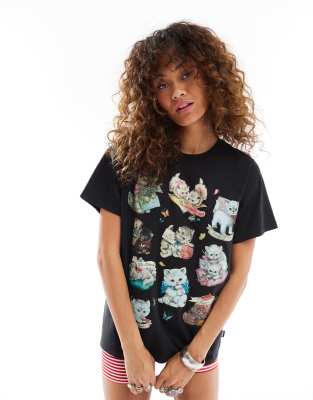 Minga London oversized t-shirt with vintage kittens graphic in black