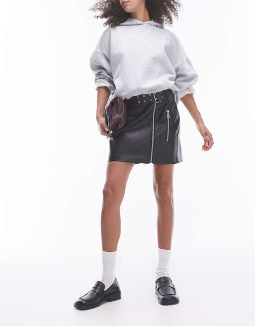 Minifalda biker negra de cuero sintético de Topshop