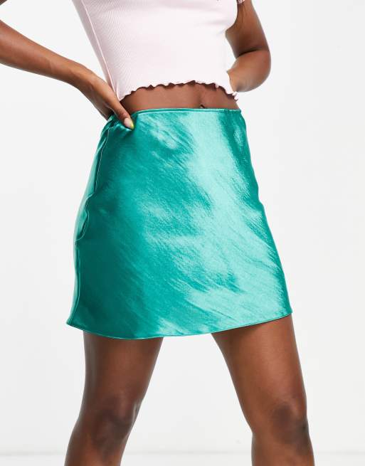 Minifalda color turquesa de corte al bies de satén de ASOS DESIGN 