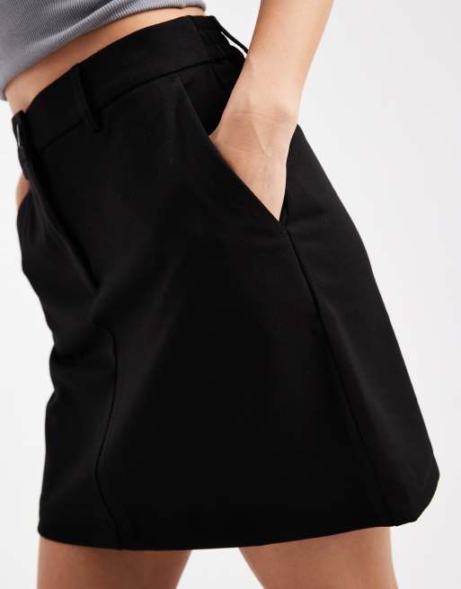 Minifalda de sastre negra elástica de Object (parte de un conjunto), 5 de 5