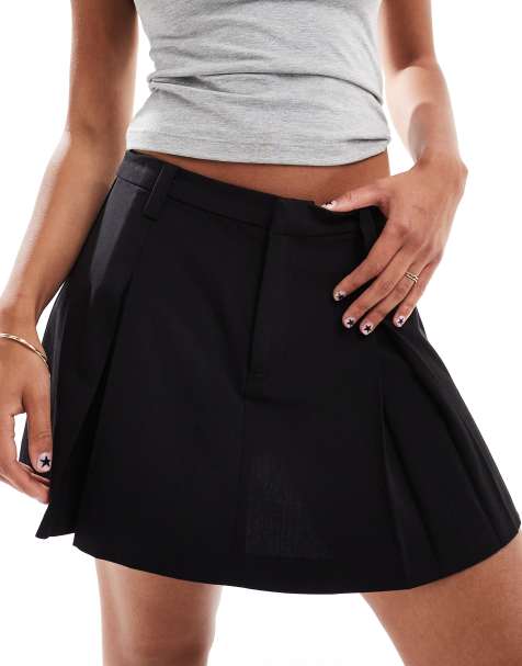 Minifalda de traje negra plisada de estilo años 90 de Cotton On - view 1