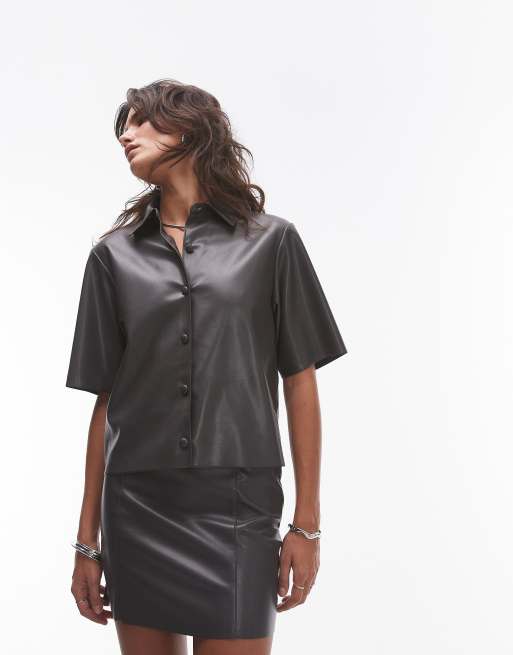 Minifalda gris de cuero sintético de Topshop (parte de un conjunto)