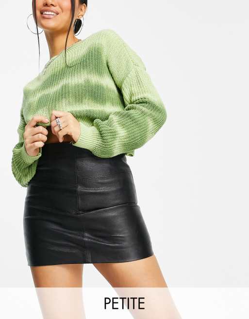 Minifalda negra de cuero auténtico de Barney's Originals Petite