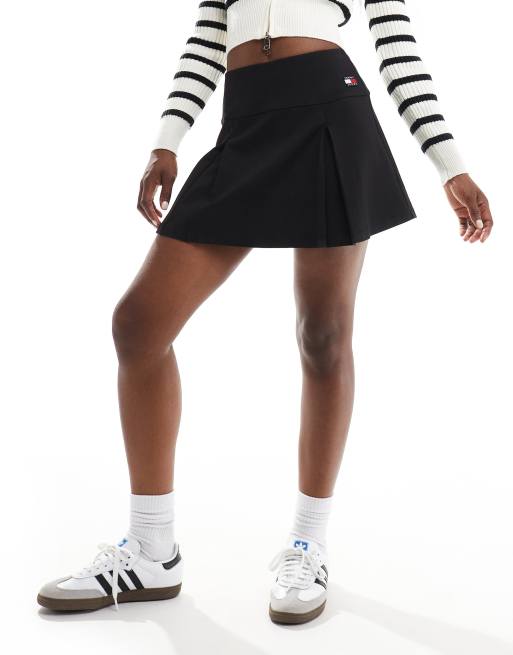 Minifalda negra plisada de Tommy Jeans