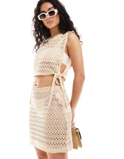 Minifalda playera color crema de encaje de PIECES (parte de un conjunto) - view 1