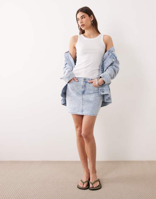 Conjunto de falda y chaqueta vaquera de Miss Selfridge, 3 de 3