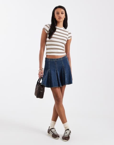 Minifalda vaquera plisada con lavado oscuro y godets de Levi's - view 1