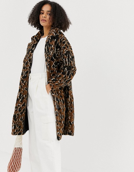 Minimum leopard print faux fur coat