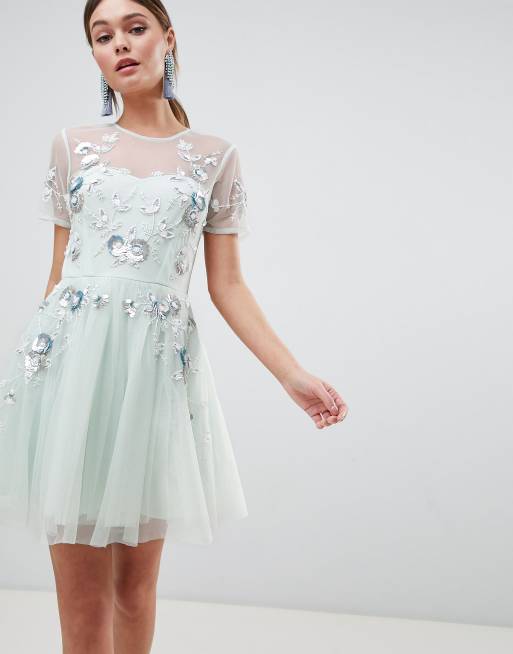 Minivestido con espalda al aire en tul con adornos Premium de ASOS DESIGN