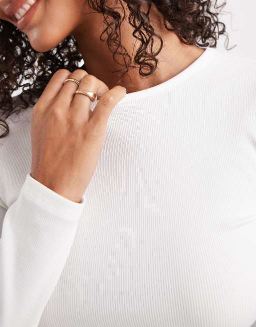 Miss Selfridge 2 pack long sleeve rib crew neck top in white and black, 2 of 4