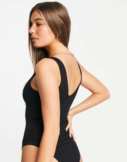 Miss Selfridge 2 pack sleeveless voop neck bodysuit in black and white, 2 of 4