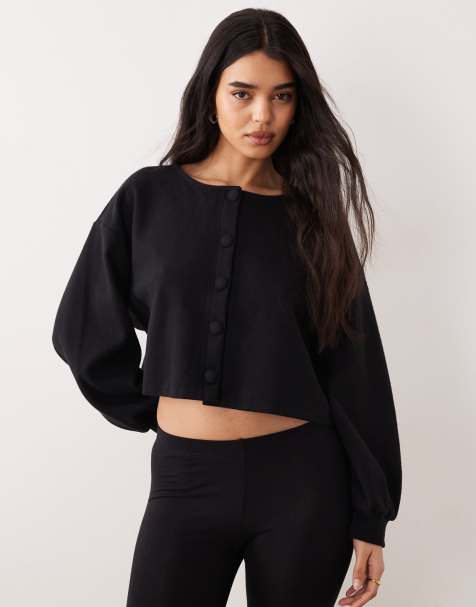 Miss Selfridge – Angeraute, gerippte Strickjacke in Schwarz mit Ballonärmeln - view 1