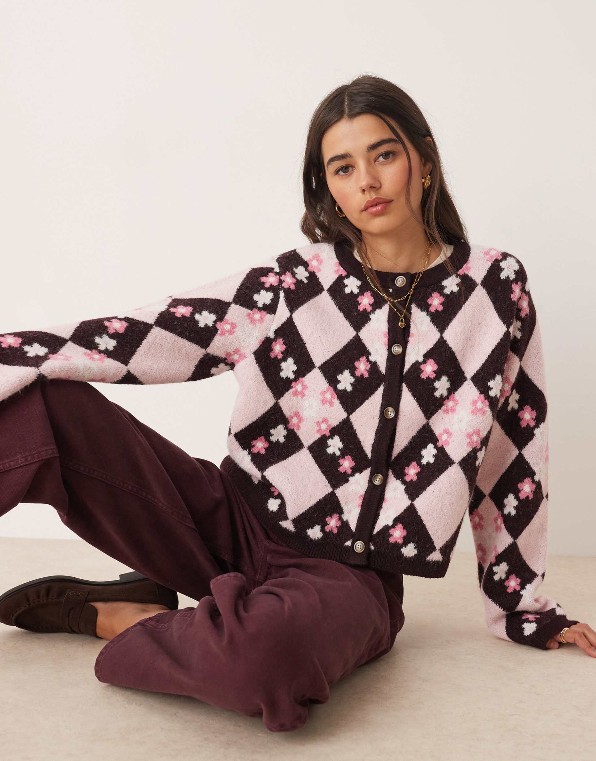 miss selfridge argyl floral cardigan in mono