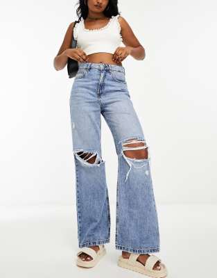 Miss Selfridge Petite cropped kickflare jean in mid wash