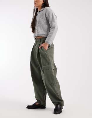 Miss Selfridge Balloon Leg Utility Cargo Pants In Green