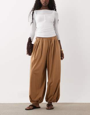 Miss Selfridge Balloon Pants In Brown