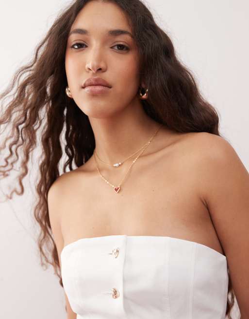 Miss Selfridge bandeau blazer top with heart buttons in white, 3 of 4