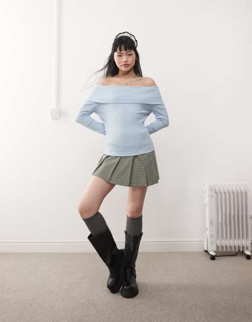 Miss Selfridge - Bardot-top met brede omslag in schemerig blauw