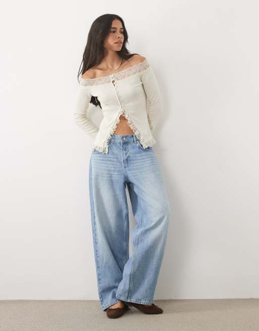 Miss Selfridge bardottop met knoopsluiting en kanten rand in crème, 3 van 4