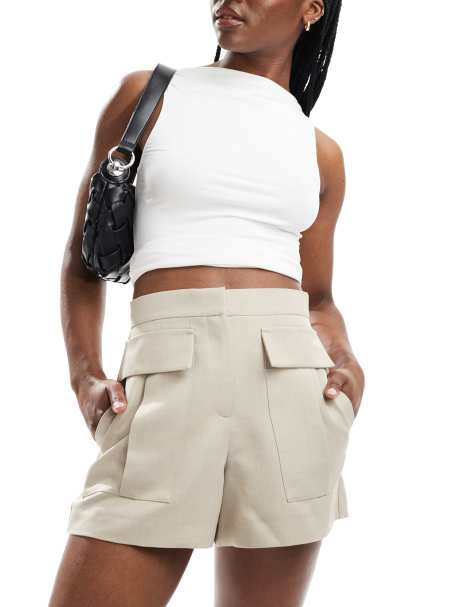Miss Selfridge - Beige og skræddersyede utility-cargoshorts - view 1